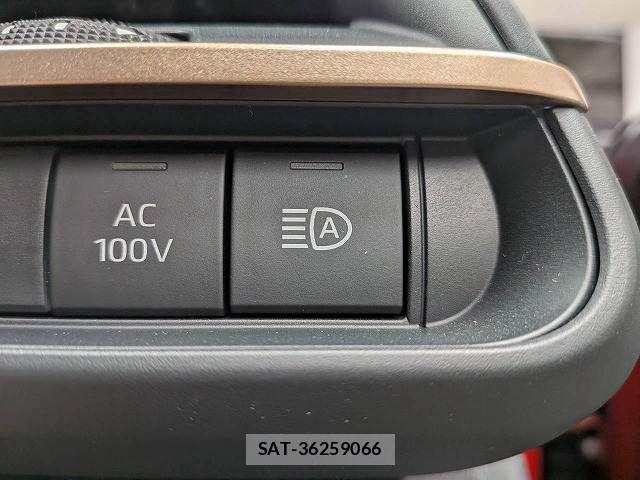 Toyota Crown Crossover 2023-07 8485200-7