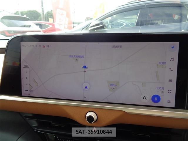 Toyota Crown Crossover 2022-11 8524148-23