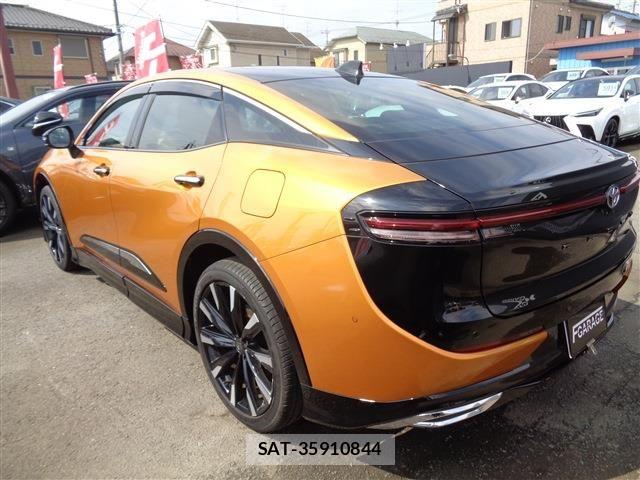 Toyota Crown Crossover 2022-11 8524148-5