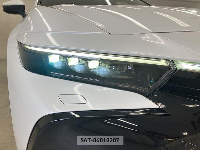 Toyota Crown Crossover 2023-03 8524149-24