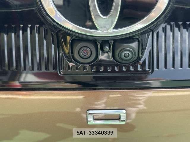 Toyota Crown Crossover 2022-09 8561528-11