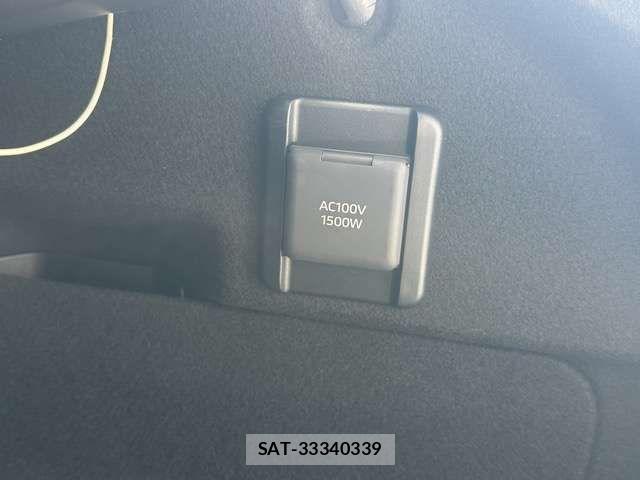 Toyota Crown Crossover 2022-09 8561528-14