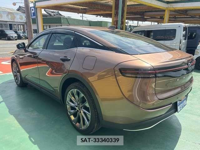 Toyota Crown Crossover 2022-09 8561528-3