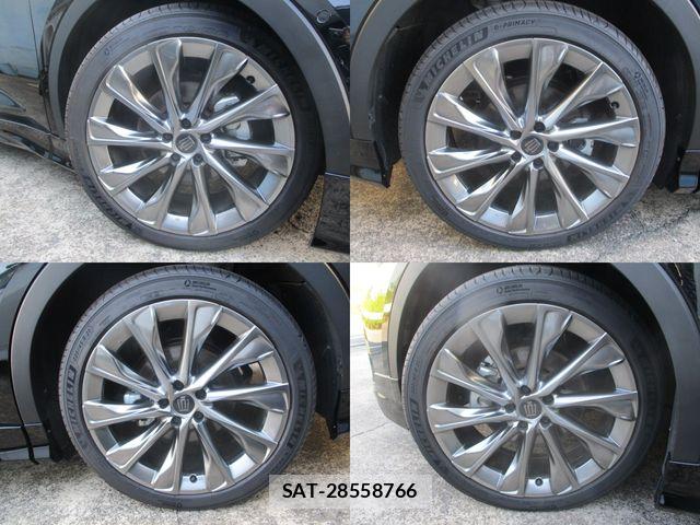 Toyota Crown Crossover 2025-11 8561524-6
