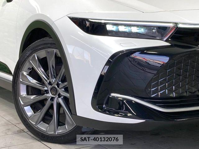 Toyota Crown Crossover 2023-07 8561527-11