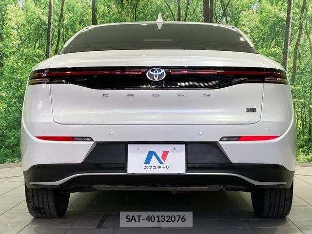 Toyota Crown Crossover 2023-07 8561527-14