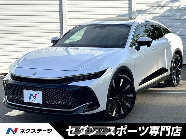 Toyota Crown Crossover 2023-07 8561525-0