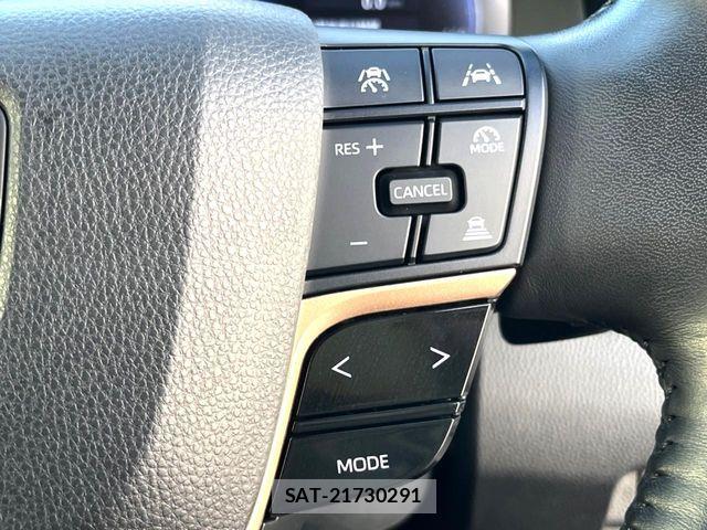 Toyota Crown Crossover 2023-07 8561525-9