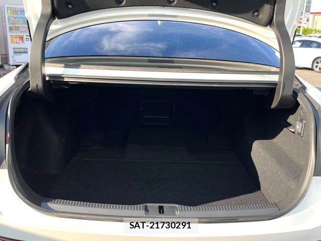 Toyota Crown Crossover 2023-07 8561525-14