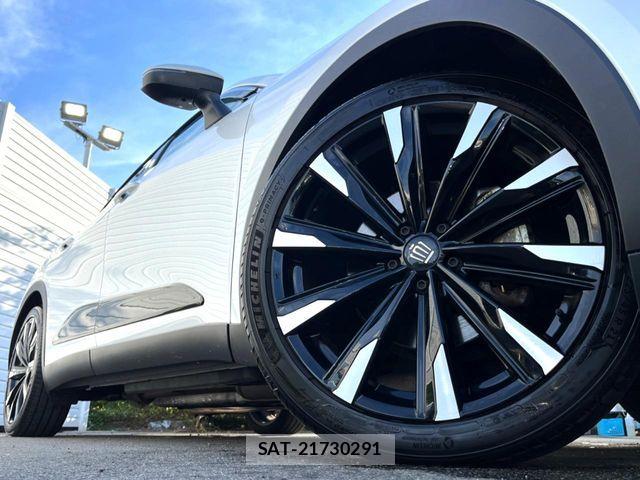 Toyota Crown Crossover 2023-07 8561525-18