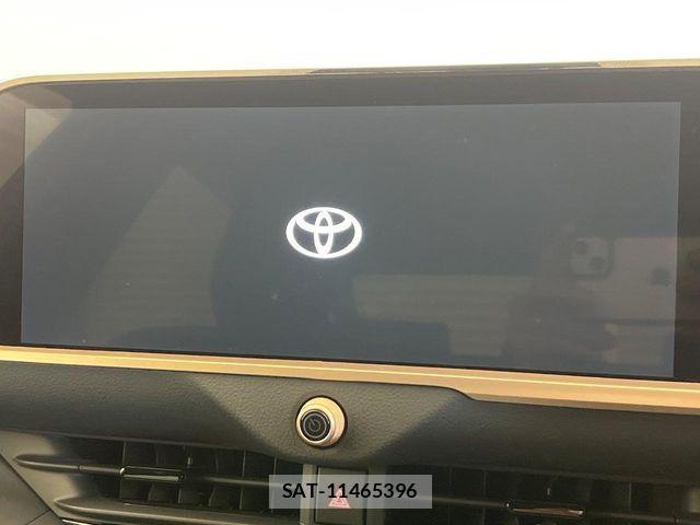 Toyota Crown Crossover 2022-10 8561526-2