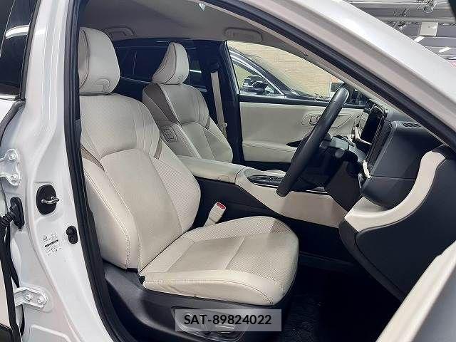Toyota Crown Crossover 2023-06 8626256-10