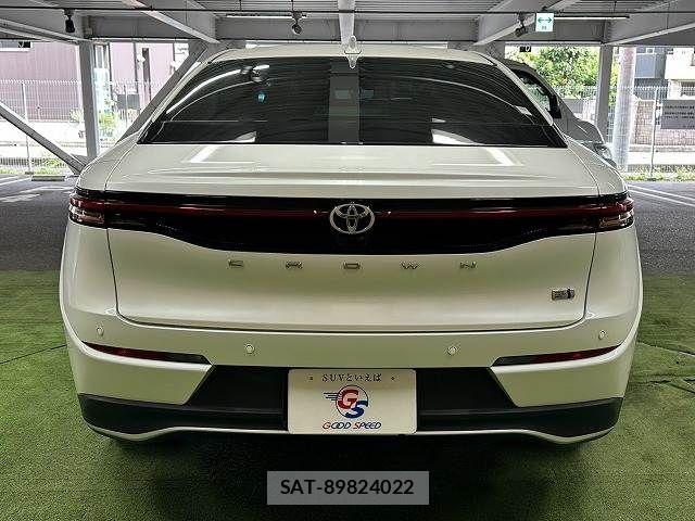 Toyota Crown Crossover 2023-06 8626256-15
