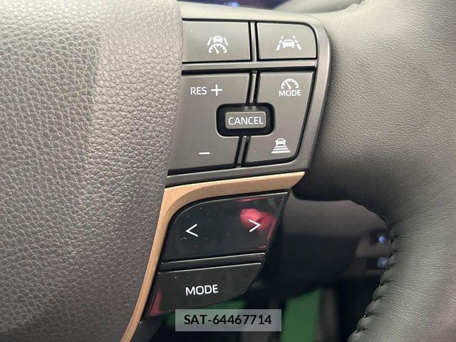 Toyota Crown Crossover 2022-12 8665982-11