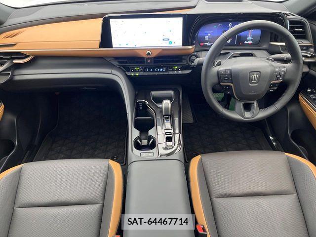 Toyota Crown Crossover 2022-12 8665982-1