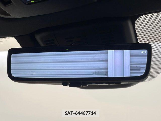 Toyota Crown Crossover 2022-12 8665982-4