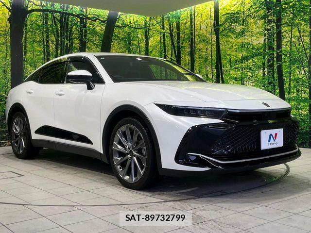 Toyota Crown Crossover 2023-01 8665983-15