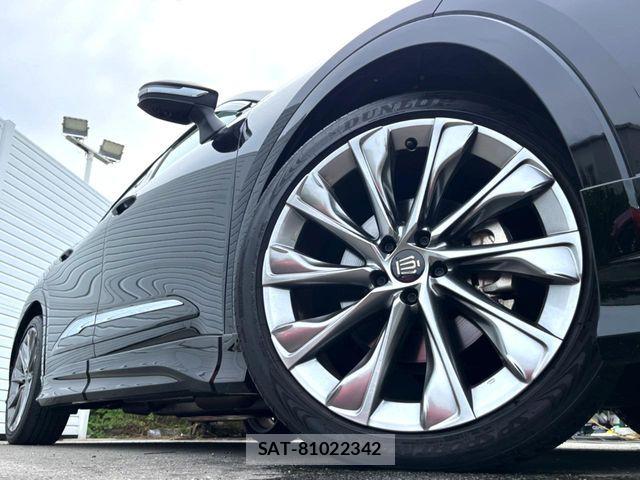 Toyota Crown Crossover 2023-04 8658529-14
