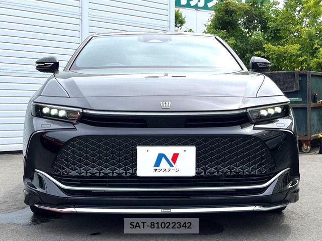 Toyota Crown Crossover 2023-04 8658529-15