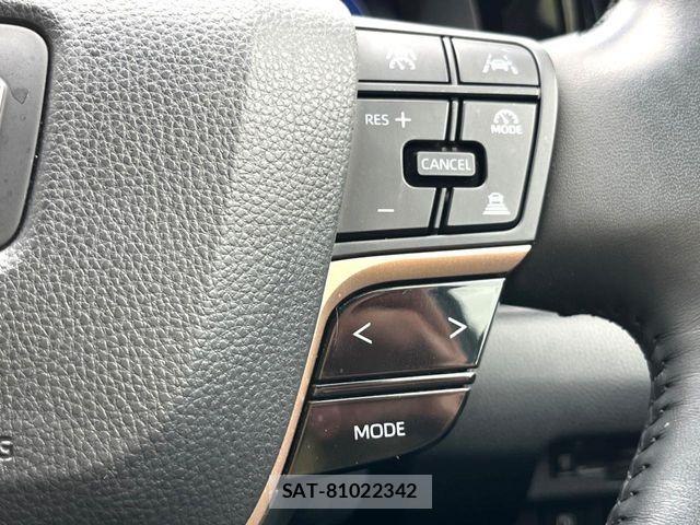 Toyota Crown Crossover 2023-04 8658529-8