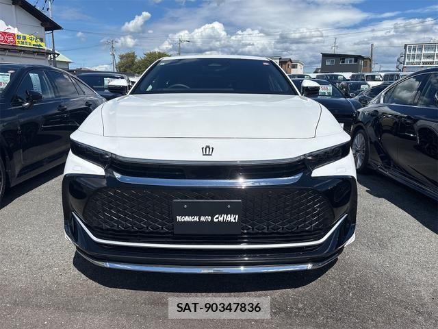 Toyota Crown Crossover 2023-08 8795575-1
