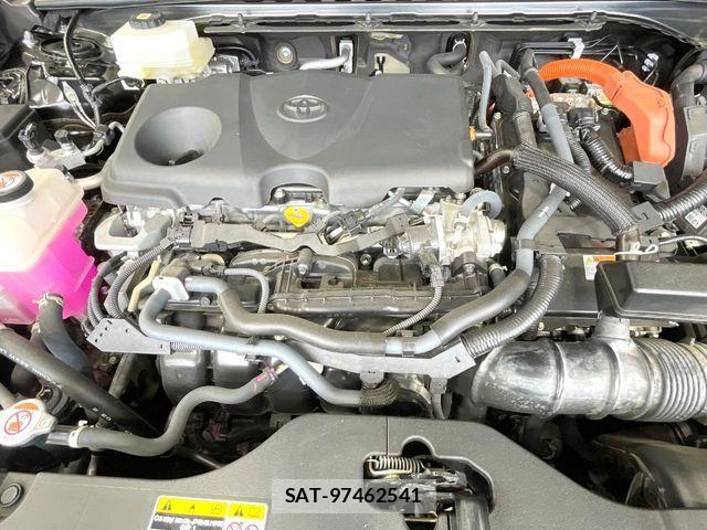 Toyota Crown Crossover 2023-09 8795578-17