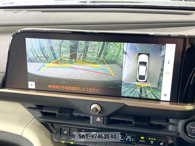 Toyota Crown Crossover 2023-09 8795578-5