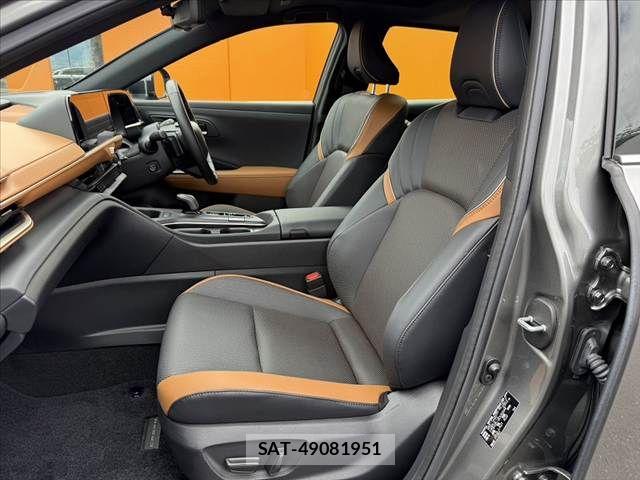 Toyota Crown Crossover 2024-04 8795574-16