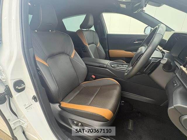 Toyota Crown Crossover 2023-11 8795580-10