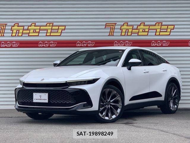 Toyota Crown Crossover 2023-09 8795581-0