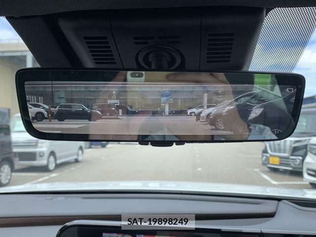 Toyota Crown Crossover 2023-09 8795581-20