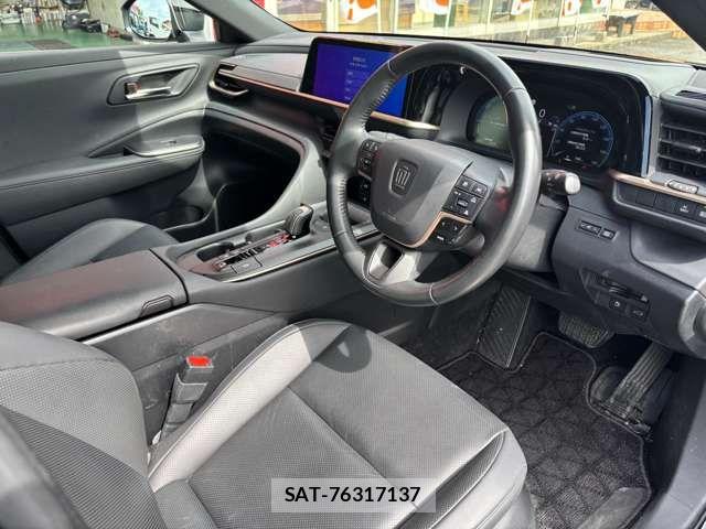 Toyota Crown Crossover 2023-10 8795583-10