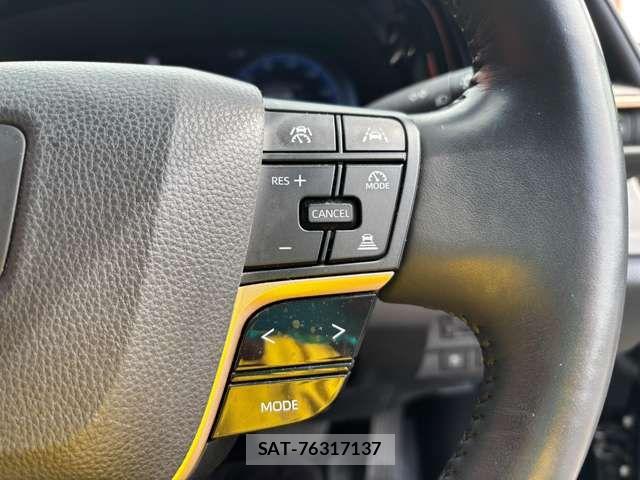 Toyota Crown Crossover 2023-10 8795583-16