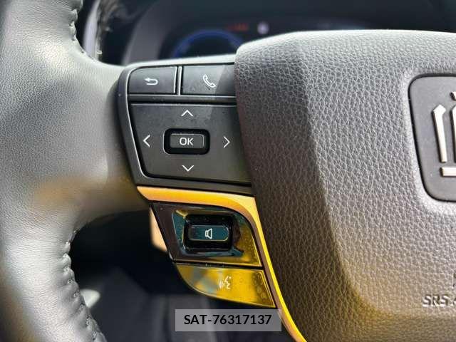 Toyota Crown Crossover 2023-10 8795583-17