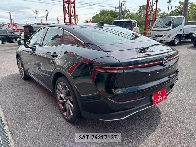 Toyota Crown Crossover 2023-10 8795583-5
