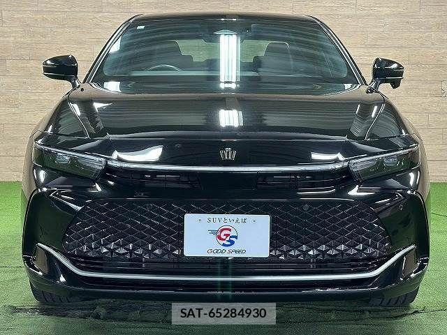 Toyota Crown Crossover 2023-06 8795582-14
