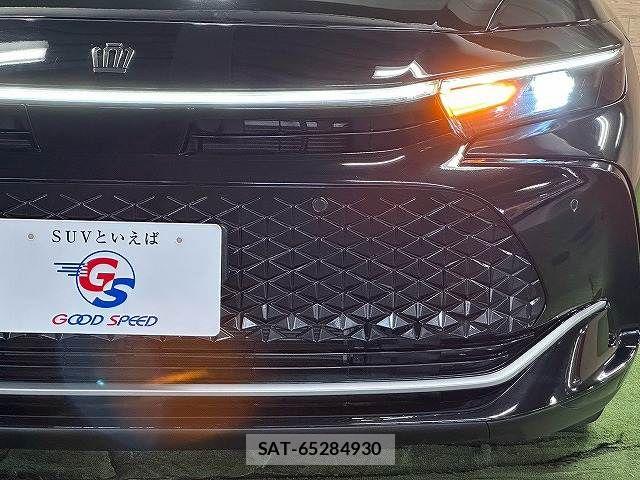 Toyota Crown Crossover 2023-06 8795582-19