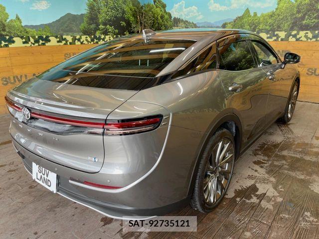 Toyota Crown Crossover 2024-07 8795579-16