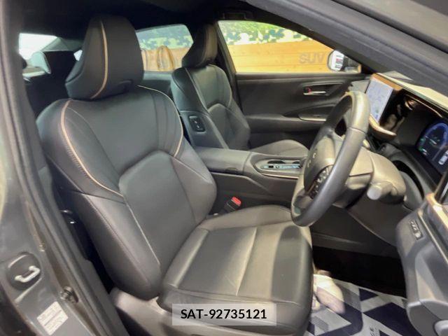 Toyota Crown Crossover 2024-07 8795579-7