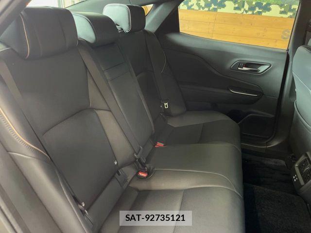 Toyota Crown Crossover 2024-07 8795579-8