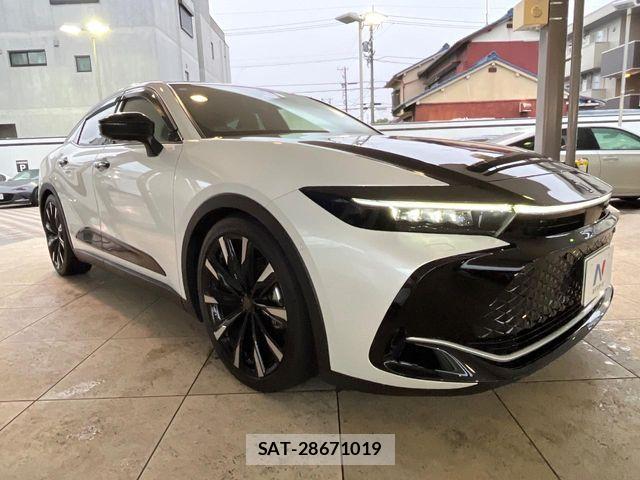 Toyota Crown Crossover 2023-05 8795576-15