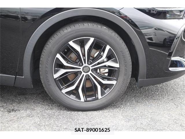Toyota Crown Crossover 2024-10 8828359-12