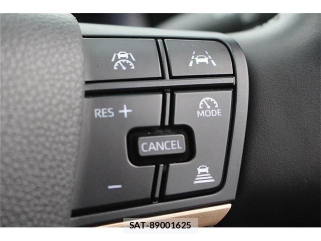 Toyota Crown Crossover 2024-10 8828359-4