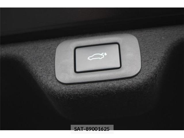 Toyota Crown Crossover 2024-10 8828359-5