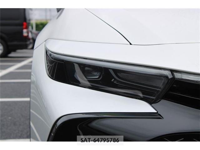 Toyota Crown Crossover 2023-05 8828360-16
