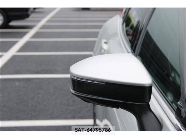 Toyota Crown Crossover 2023-05 8828360-17