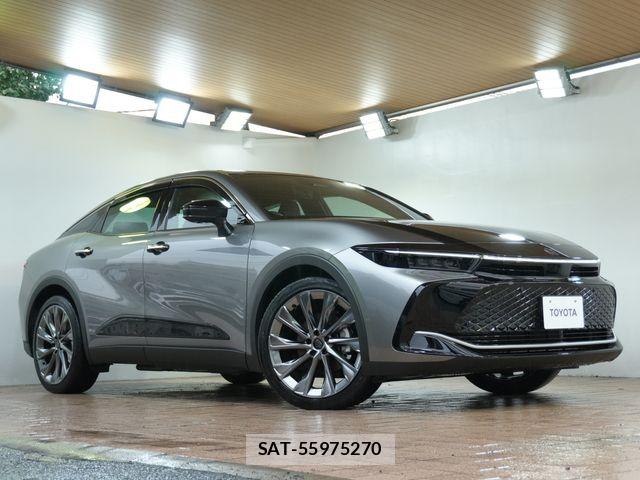 Toyota Crown Crossover 2023-08 8828357-0