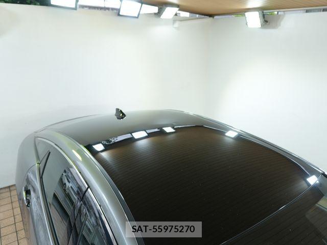 Toyota Crown Crossover 2023-08 8828357-11