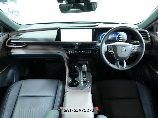 Toyota Crown Crossover 2023-08 8828357-1