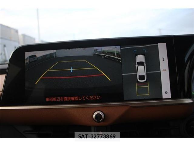 Toyota Crown Crossover 2023-08 8828356-2